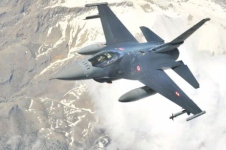 Türkiyənin F-16 qırıcıları Naxçıvandan İrəvana hava zərbəsini məşq etdi? - RUSİYA MƏNBƏLƏRİ