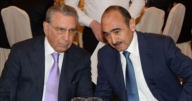 Dövlət İdarəçilik Akademiyası Ramiz Mehdiyevlə Əli Həsənovu kafed ...