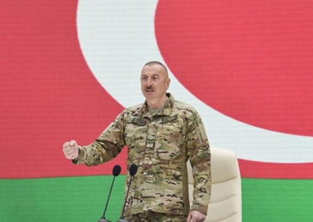"Azərbaycan hakim strateji nöqtələrə sahibdir" - Ali baş komandan