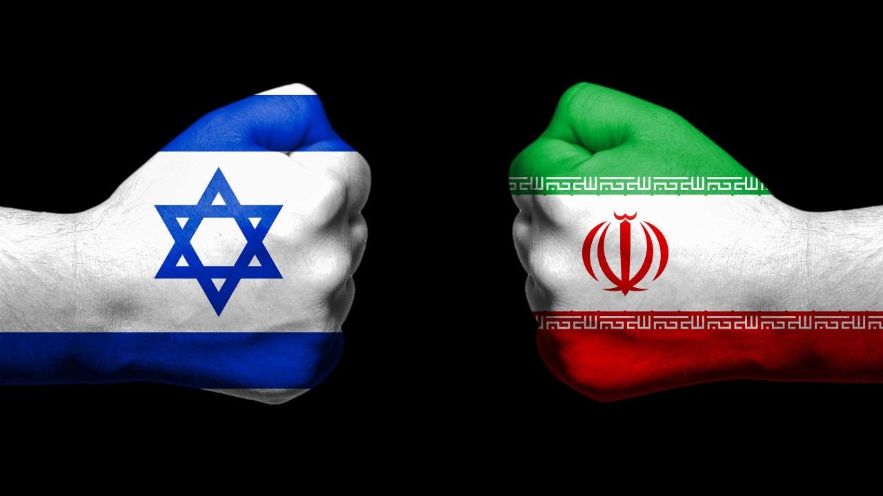 İran-İsrail müharibəsi: Azərbaycan nə etməlidir?