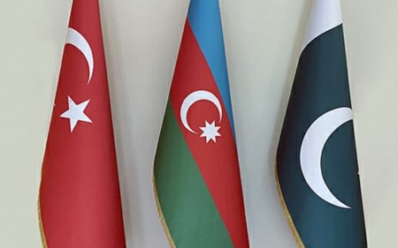 Sabah Azərbaycan, Türkiyə, Pakistan "Üç qardaş" təlimlərinə başlayır
