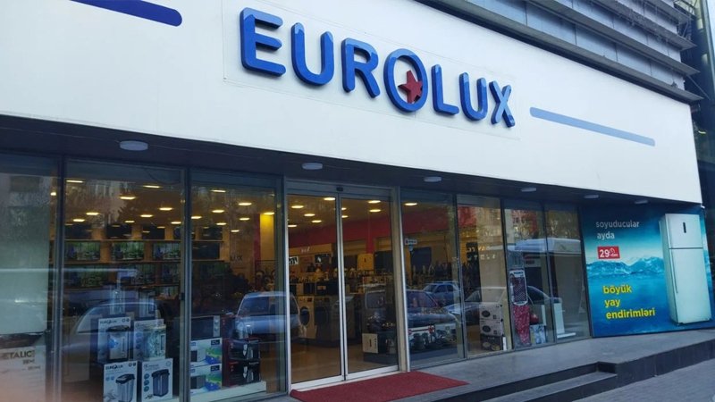 "Eurolux"un rəhbəri və qardaşı oğlu niyə bıçaqlanıb? - 500 minlik oğurluq işi...