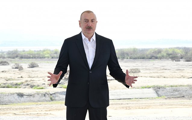Prezident Ağdamda dörd kəndin təməlini qoydu